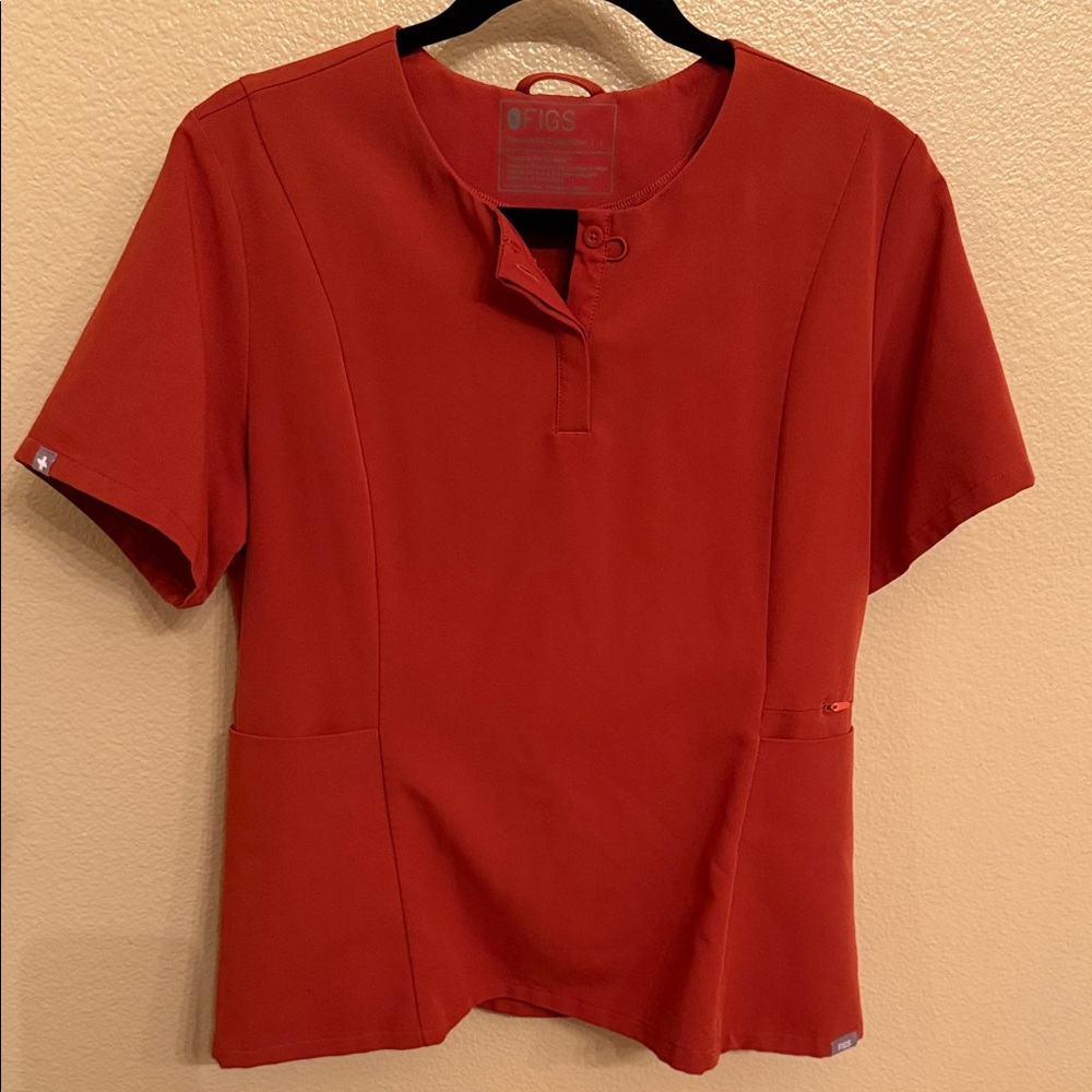 Figs Women's LIMITED EDITION Atlantic Fall / Auburn Short Sleeve Top